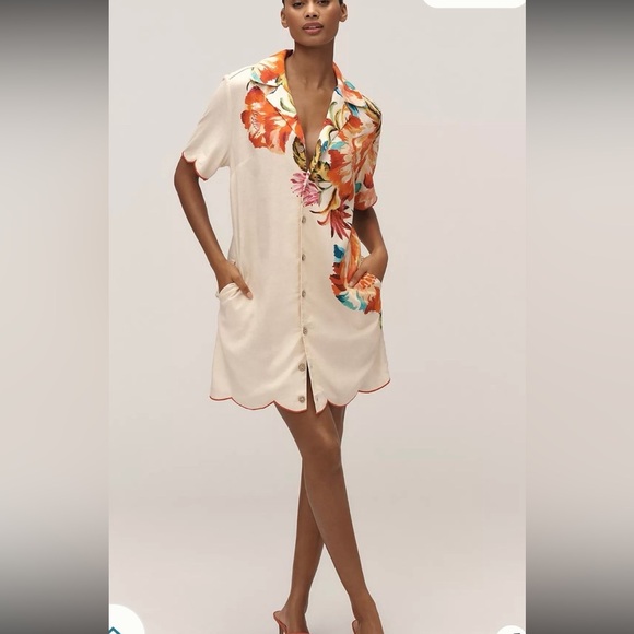 FARM Rio Dresses & Skirts - Farm Rio Anthropologie Floral scalloped hem button down shirt dress